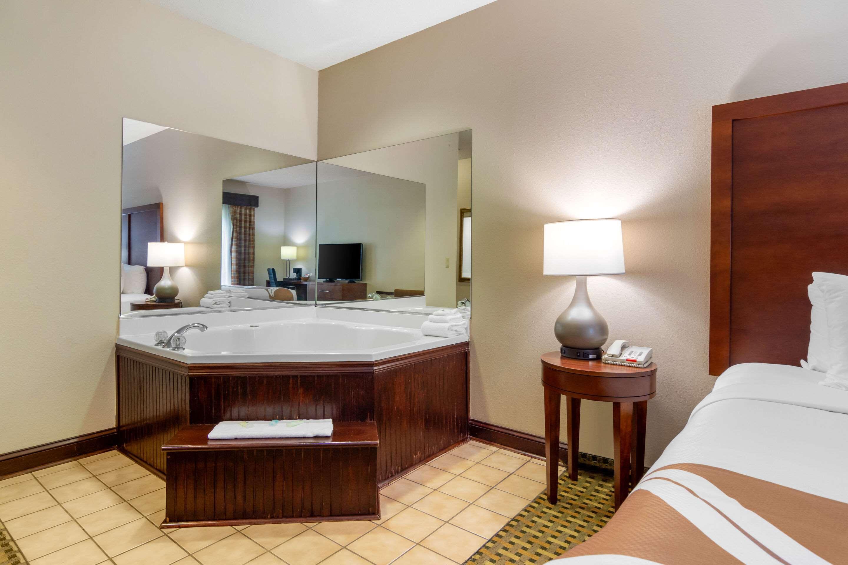 Quality Inn & Suites Decatur - Atlanta East Lithonia Ngoại thất bức ảnh