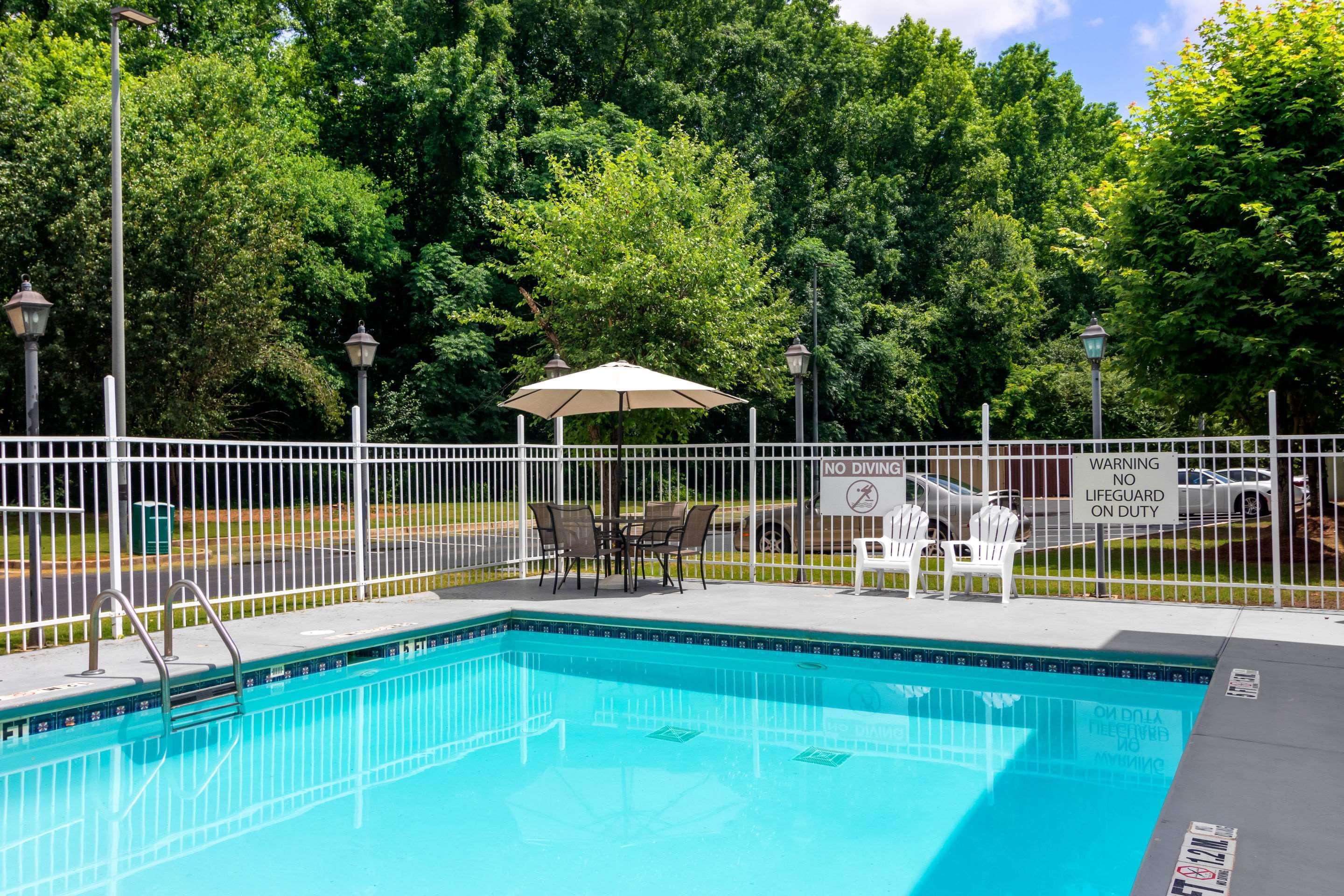Quality Inn & Suites Decatur - Atlanta East Lithonia Ngoại thất bức ảnh
